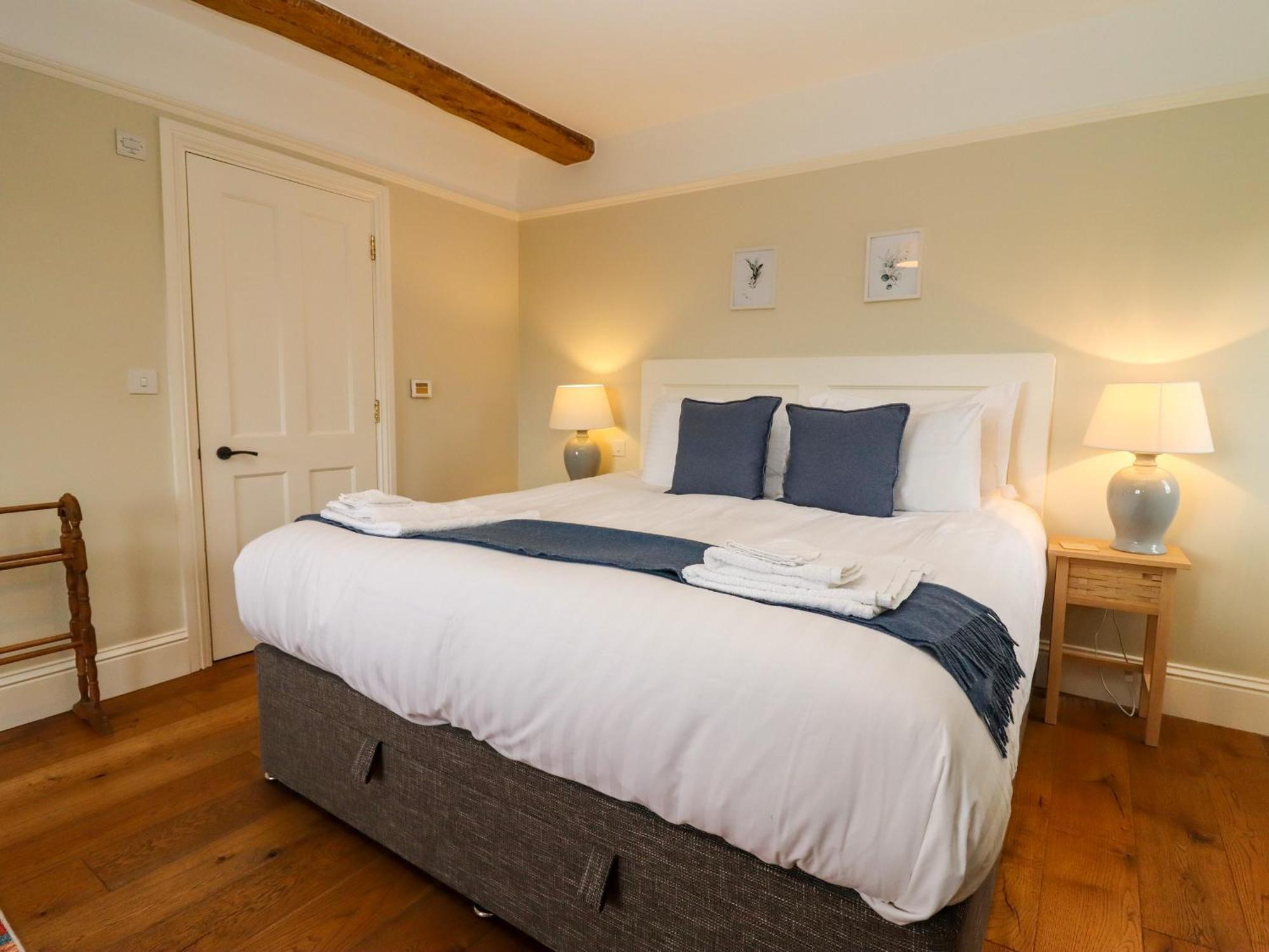 Hammonds Farmhouse Stroud  Esterno foto